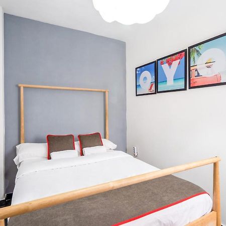 Oyo Guest House Ruzafa Valencia Eksteriør billede